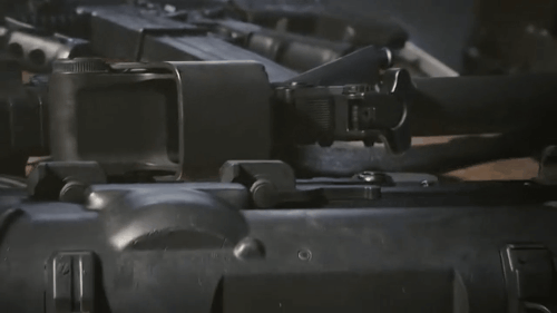 暗区突围准星辅助器