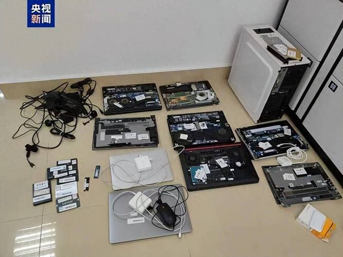 荒野行动外开挂免费,透视自瞄辅助器