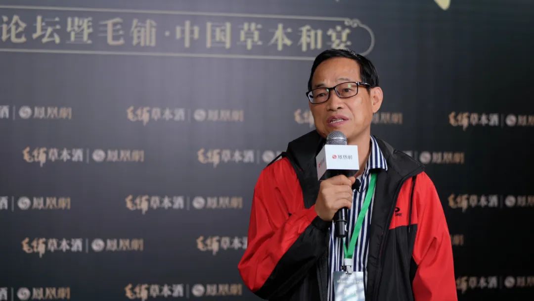 酒入论坛辅助网